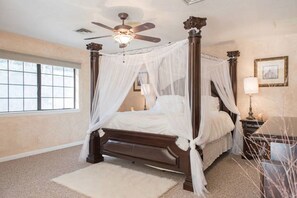 4 habitaciones, escritorio, tabla de planchar con plancha y wifi gratis 