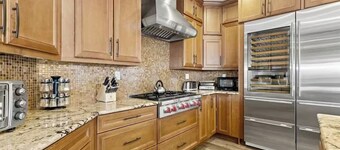 The Executive! Stunning Downtown Loft! Great Views