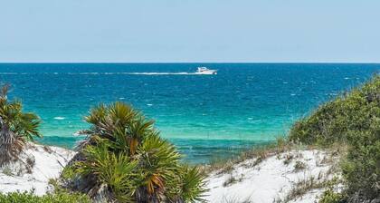 ¡VISTAS HERMOSAS! WATERSOUND-Beachfront, Vistas desde todas las habitaciones, 3 recámaras, Slps 8