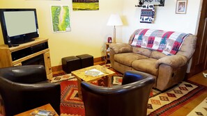 Smart TV, fireplace, DVD player, video library