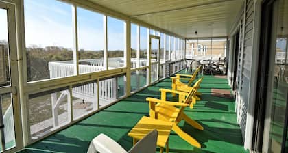 @ Ocean Front Guest Friendly Home "Une émeraude sur la plage"