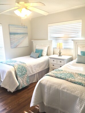 3 bedrooms, iron/ironing board, WiFi, bed sheets