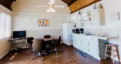 Ash Creek Suite en el hermoso centro de Hermann