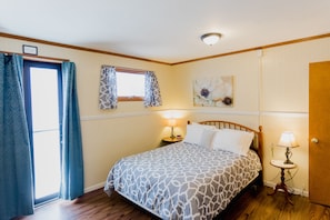 2 slaapkamers, een strijkplank/strijkijzer, wifi, beddengoed