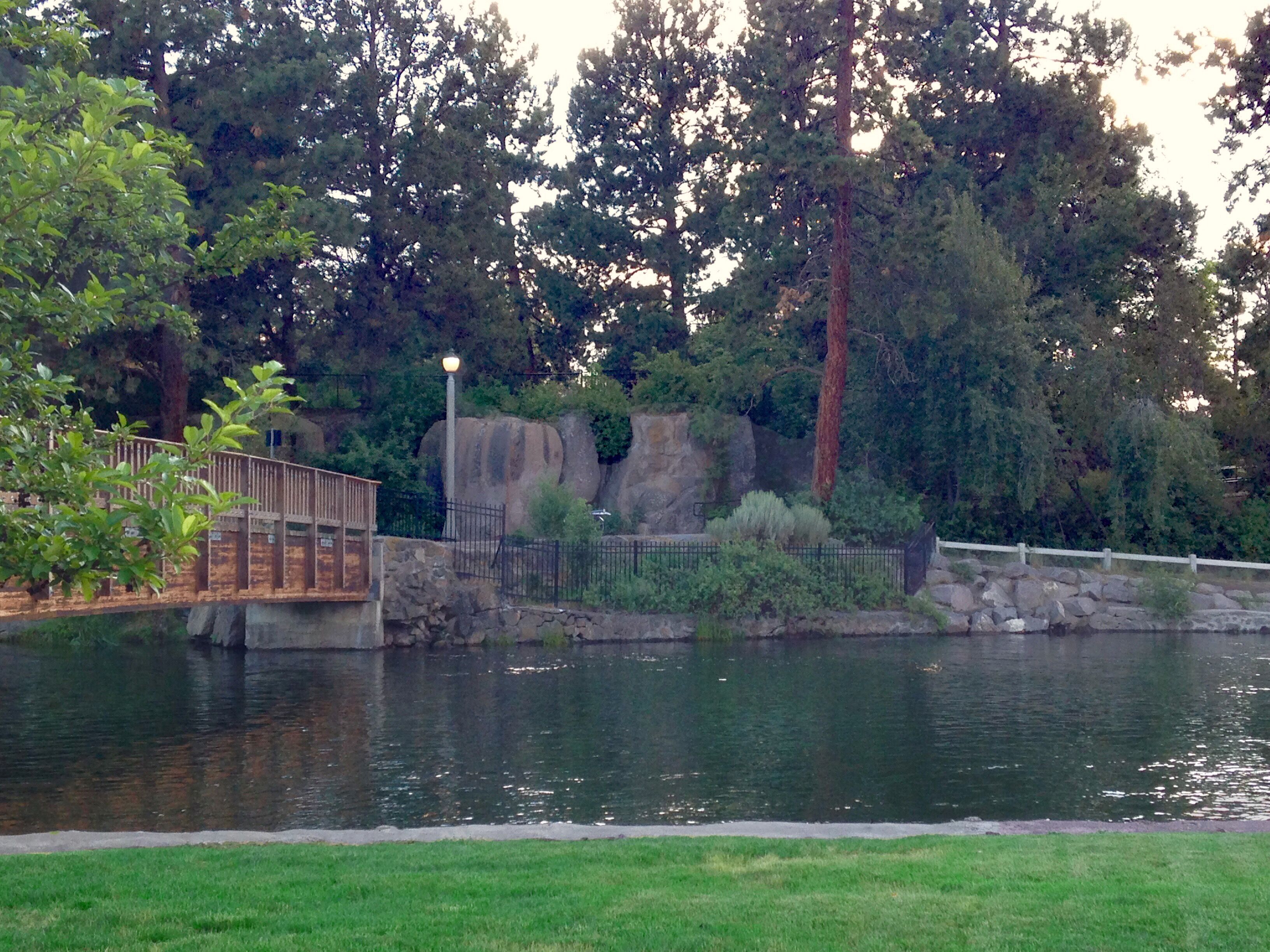 Under $200 Last Minute Special Rates * Check Calendar for Dates & Details