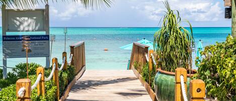 A la platja, gandules de platja i tovalloles de platja