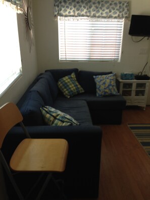 TV - Beach vacation rental in Ocean Beach, San Diego, CA (San Diego)