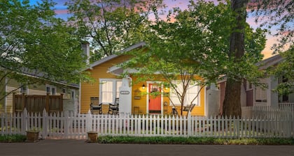 Carolina Cottage at Carolina Pl