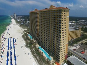 Exterior - SuperClean Beachfront (2026 Upgrades $40K) Modern 2 Kings, 4 Chairs, VIP Park++ (Panama City Beach)