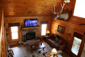 Smart-TV, peis, videospill og DVD-spiller