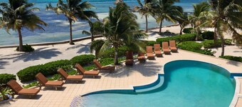 Amazing View from Oceanfront condo with Great location!