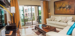 Smart TV, reproductor de DVD y estéreo