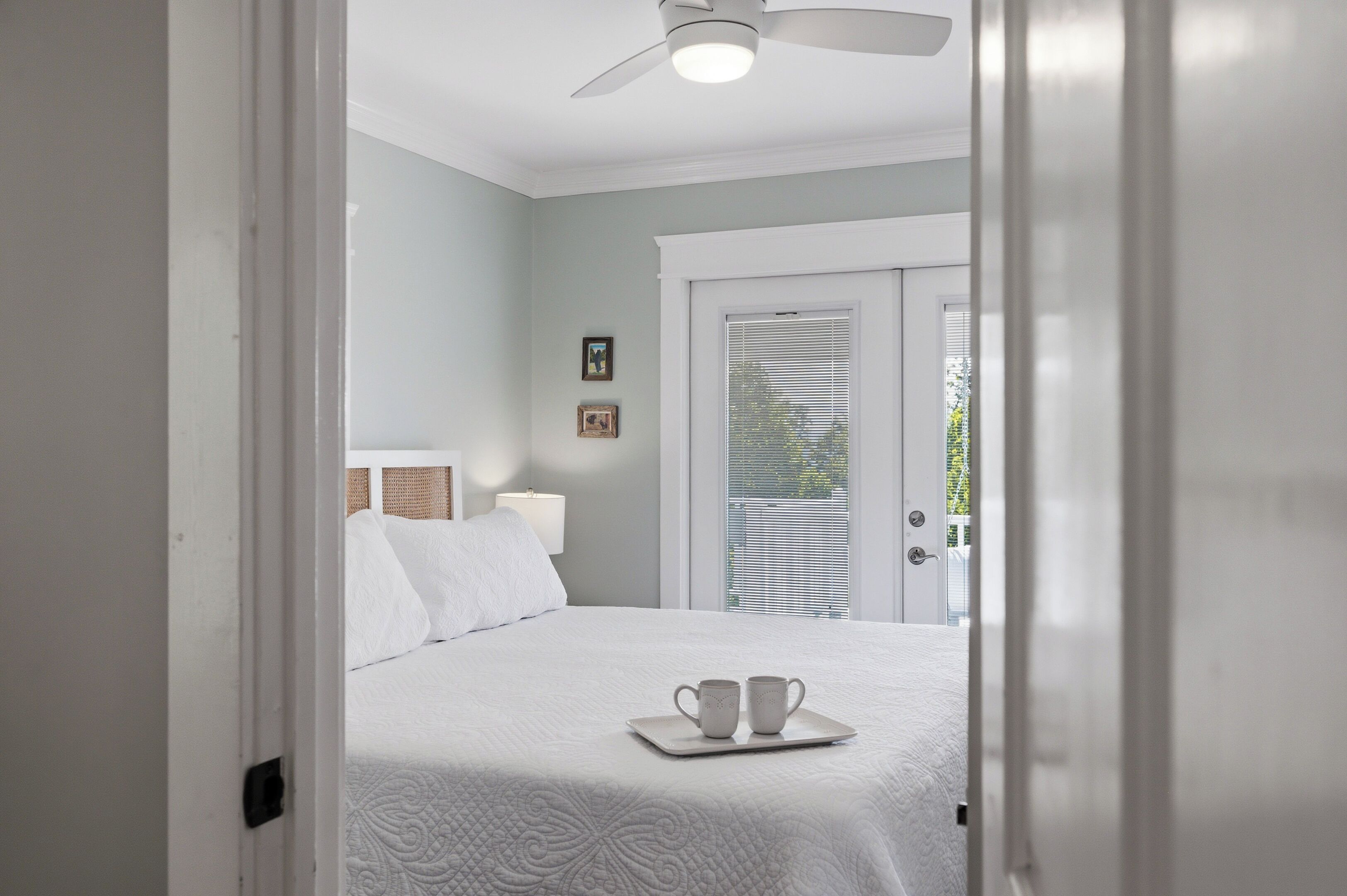 2 bedrooms, iron/ironing board, travel crib, WiFi (free)