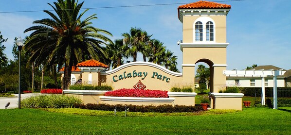 Property grounds - Be Our Guest House ~ A Unique Disney Experience in Itself ~ Star Wars & Frozen. (Davenport)