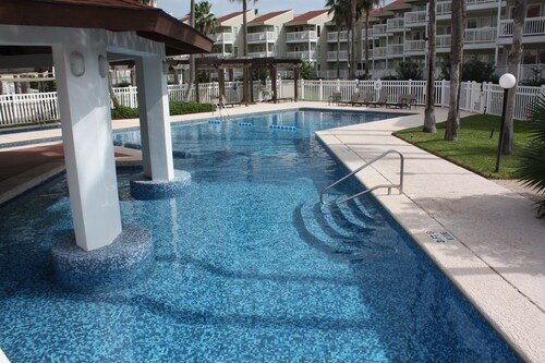 Spacious, very close to the beach 0. 16 Miles