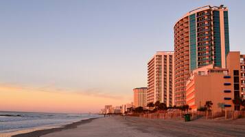 Aan het strand, strandlakens