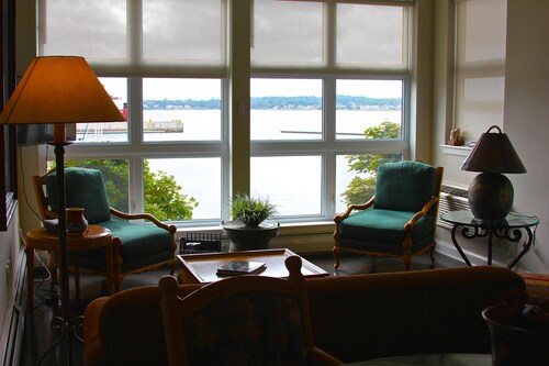 Luxurious Waterfront Condo in downtown Charlottetown, 