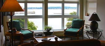 Luxurious Waterfront Condo in downtown Charlottetown, 
