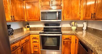 Familias, cerca de esquí Elkhorn Condo, golf, piscina, Bikepath & Sun Valley Lodge