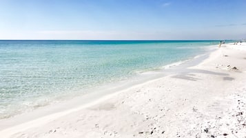 Beach nearby, sun-loungers, beach towels
