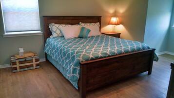 4 habitaciones, tabla de planchar con plancha y wifi gratis