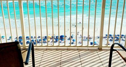 Highrise Oceanview Condominium on Pelican Beach