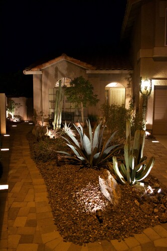 Perfect Location/Excellent Amenities/Wifi, Netflx, Amazon video and many more!