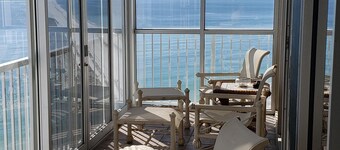 Penthouse on the Beach Incredible Views See the Sunrise and Sunset 