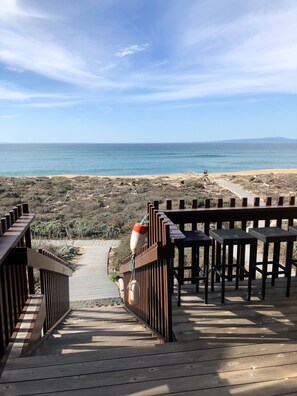 Property grounds - 28 Sec Walk to Beach: Steam shower, Lululemon Mirror, Power Outage-Free Living (moss landing)