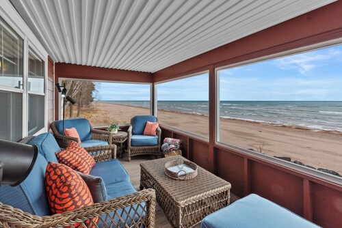 Private Beach, Outdoor Dining, Firepit