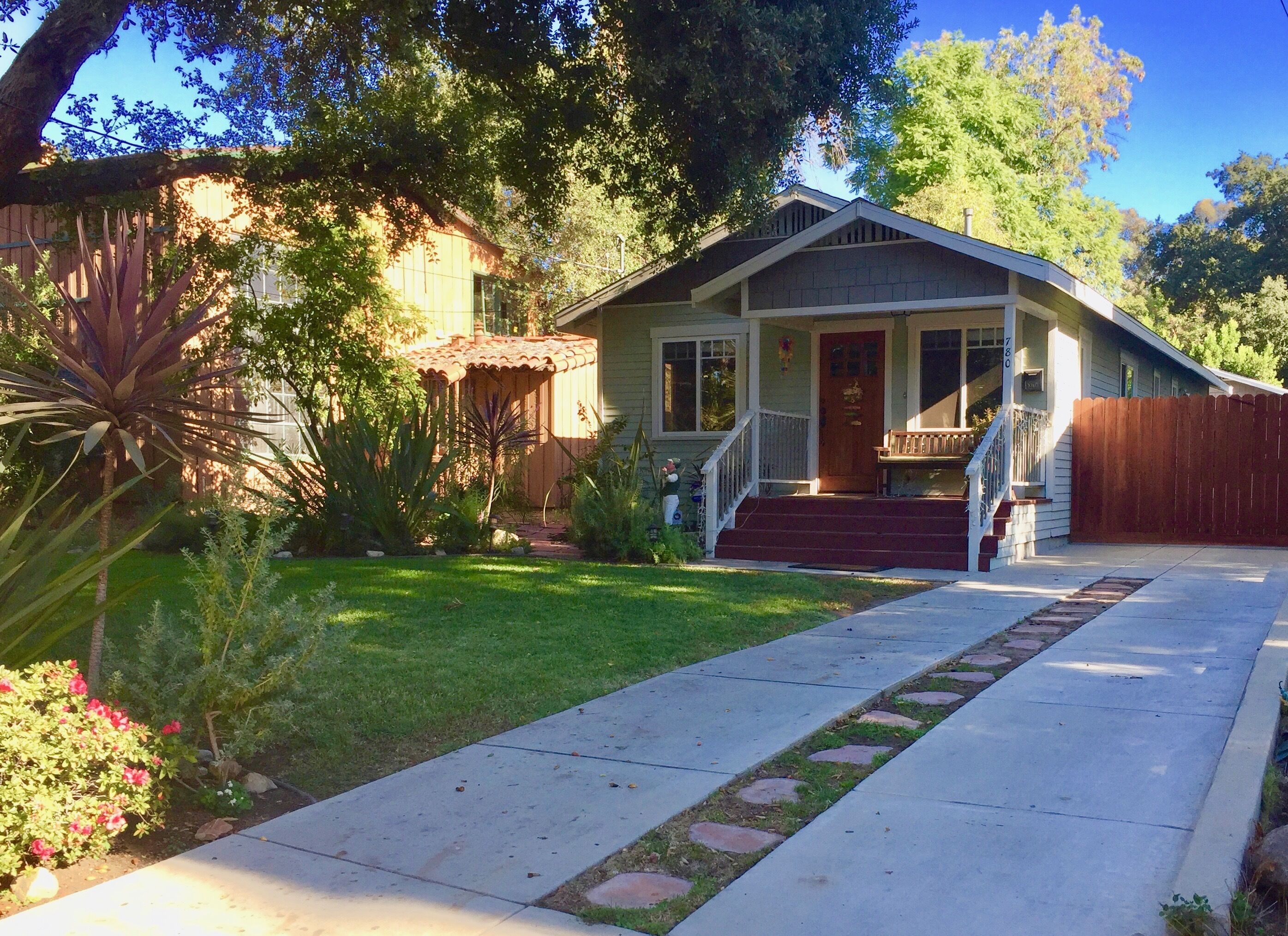 PASADENA ROSEBOWL  Perfect 2Bed/2Bath Craftsman Home "THE BEST AREA!"   