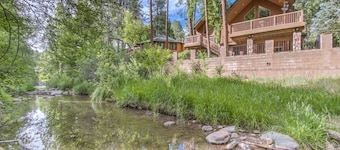 Large, Beautiful Cabin on Tonto Creek in Kohl's Ranch /Game Room/Hot Tub/Views
