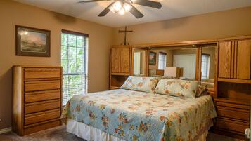 5 chambres, lit parapluie, Wi-Fi gratuit, draps fournis