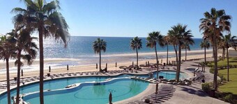PARADISE AT BEAUTIFUL BEACH FRONT CONDO AT THE GORGEOUS SONORAN SEA RESORT