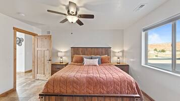 3 chambres, fer et planche Ă repasser, lit parapluie, Wi-Fi