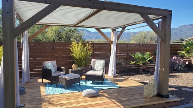 A wooden deck with outdoor furniture, a pergola, and a view of mountains. - PRIVATE HEATED SWIMMING POOL & HOT TUB Amazing Views, Privacy & Close to SEDONA! (Cottonwood)