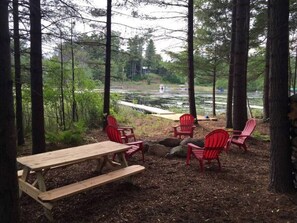 Outdoor dining - Eagles Nest at Loon Lake near Gore Mountain (Chestertown)