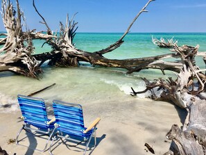 Sun-loungers, beach towels