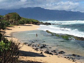 كراسي للتشمس، مناشف للشاطئ