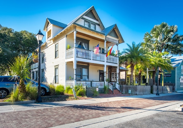 Exterior - 1880 Victorian In Heart of Downtown (St. Augustine)