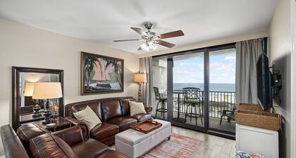 AMAZING VIEWS FROM THIS 2 BEDROOM 2 BATH BEACHSIDE CONDO