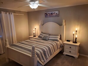 2 bedrooms, iron/ironing board, WiFi, bed sheets