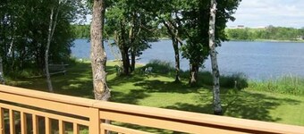 Lake Front Big Yard Fishing Dock Paddle Boat AC Campfire Swimming Grill Deck 