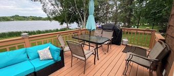 Front de lac Big Yard Fishing Dock Planches à palettes AC Pont de natation Grill de barbecue