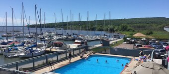 Bayfield, WI, onlangs gerenoveerd, charmant, Condo het springen Off Point naar de apostelen