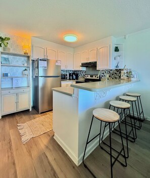 Fridge, microwave, oven, stovetop - Oceanfront 2BR 2BA Condo- Private Beach Access and Pet-Friendly 🐶🌊☀️ (Carolina Beach)