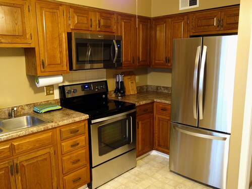 Best lodging choice in Overland Park, KS