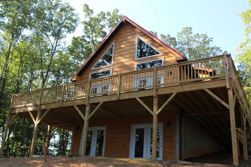 Stone Mountain Sanctuary - Blue Ridge Luxury Cabin With Great Views!