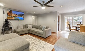 Smart-TV, peis, videospill og DVD-spiller