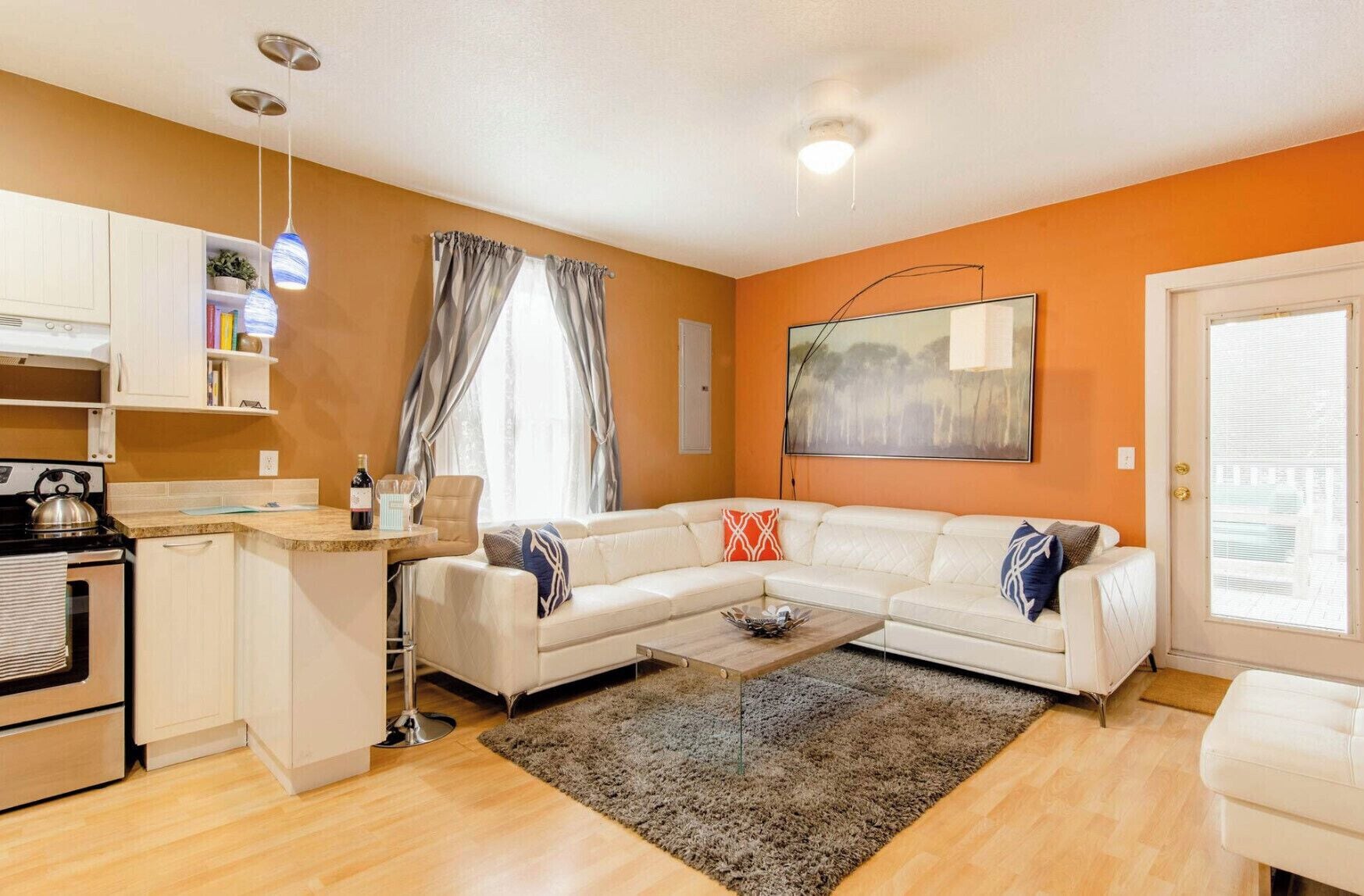 Fully furnished with a modern touch